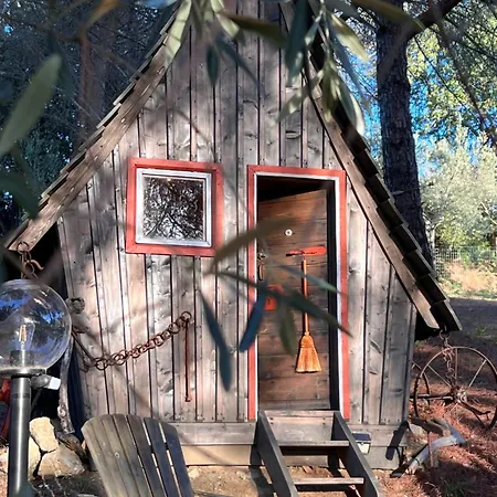 Pereti Country house *
