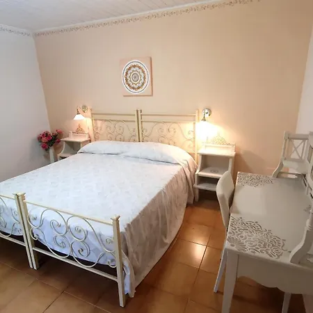 Pereti Country house *